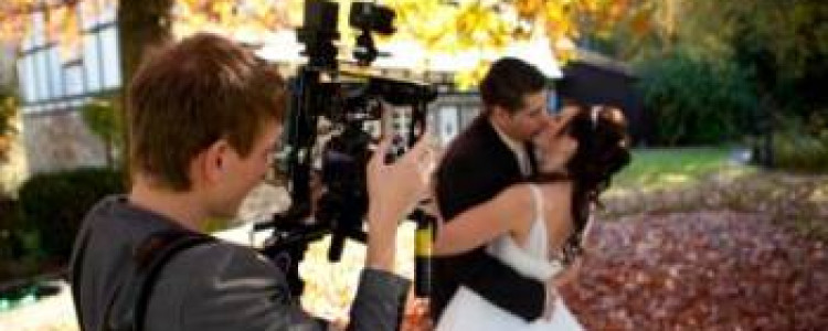 Советы по выбору свадебного фотографа и видеооператора